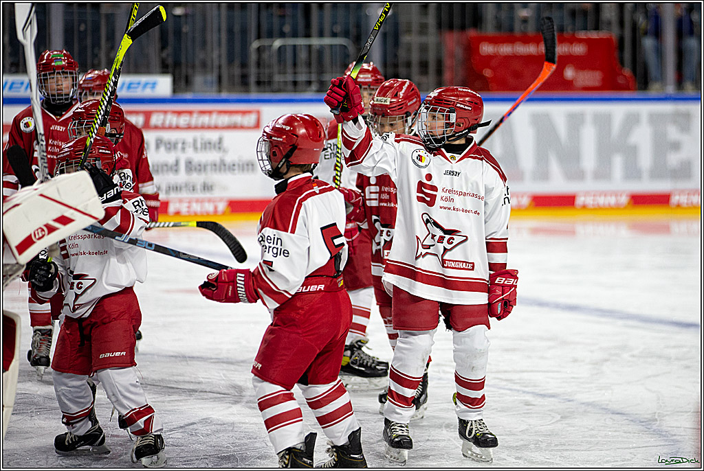 PENNY DEL;  Koelner Haie - EHC Red Bull Muenchen; Koeln, 18.03.2022